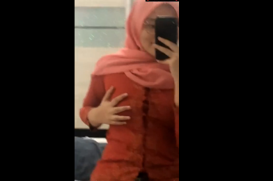 Bokeo Viral Cantik Jilbab On Camera Kerudung Merah Wiwik W